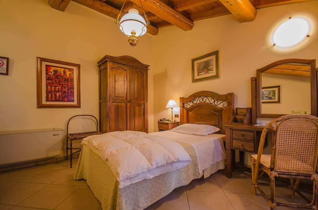 Corte Vecchia Hotel 4*